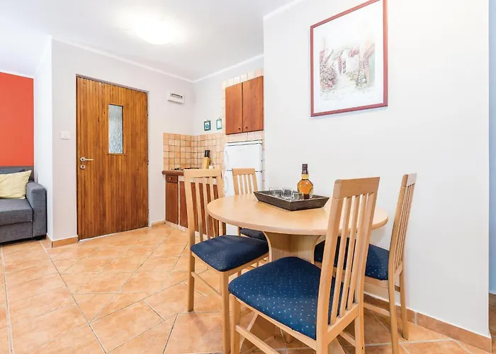 Two-bedroom In * Grebastica